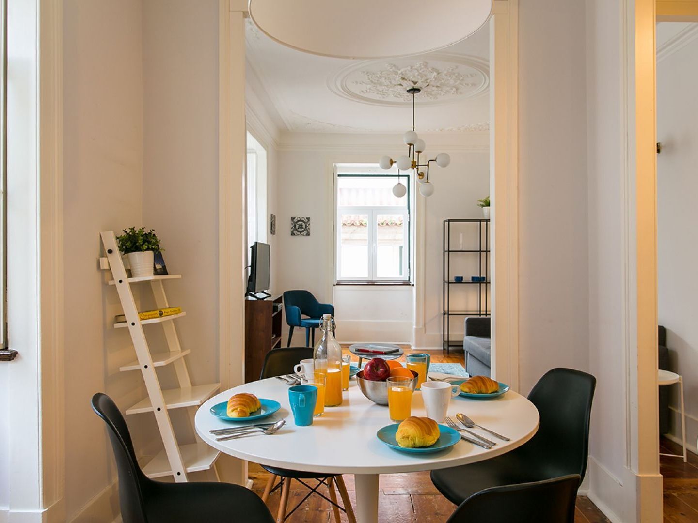 ALTIDO Splendid 2BR flat in Bairro Alto, nearby Luís de Camões Square Lisboa Exterior foto